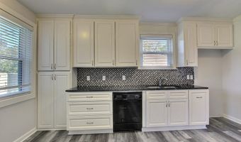 11096 Blackwater Rd, Baker, LA 70714