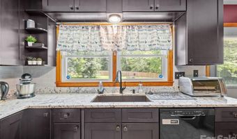 50 Baldwin Rd, Arden, NC 28704