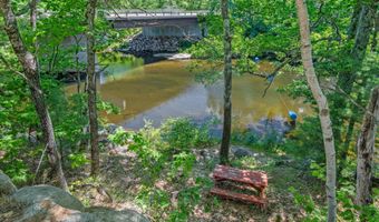 7 Goodrich Falls Rd, Bartlett, NH 03838