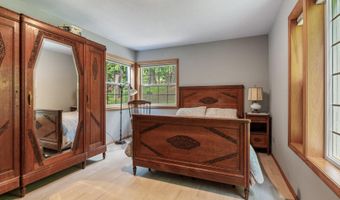 512 River Dr, Clark Fork, ID 83811