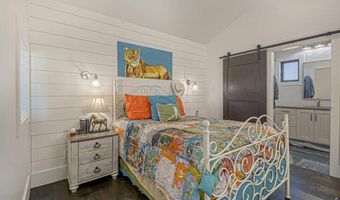 560 Talons Reach Run, Berthoud, CO 80513