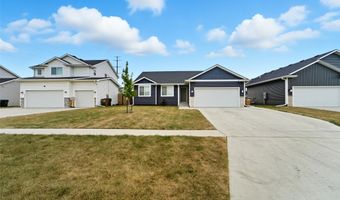 2817 21st St SW, Altoona, IA 50009