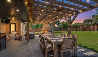 1507 NW Hermanus St, Bentonville, AR 72712