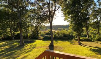 10 Lakeside Dr, Charlestown, RI 02813