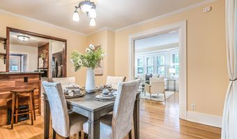 324 Highlake Ave, Ann Arbor, MI 48103