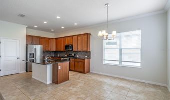 962 GRAND HILLTOP Dr, Apopka, FL 32703