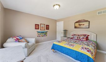 915 Cimarron Oval, Aurora, OH 44202