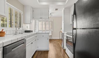 2880 Englewood Way, Carlsbad, CA 92010