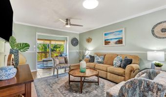 6923 HOLMES Blvd, Holmes Beach, FL 34217