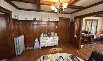 52 Larchmont St, Boston, MA 02124