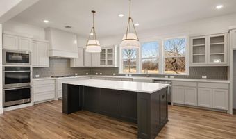 3004 Rolling Creek Dr, Aledo, TX 76008