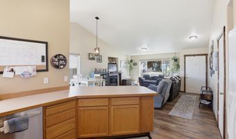 1038 S WEST Dr, Airway Heights, WA 99001