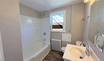 721 Polk Ave, Akron, OH 44314