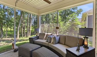 2404 E Baldeagle Dr, Appleton, WI 54913