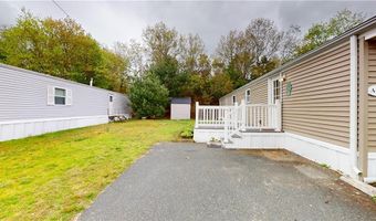 14 Krzak Rd, North Kingstown, RI 02852
