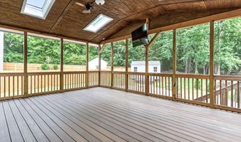 1204 N Alodie Ct, Apex, NC 27502