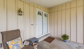 409 Mayfair Dr, Ballwin, MO 63011