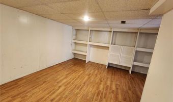 815 Portsdown Rd, Ballwin, MO 63011