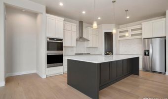 24113 E 36th Pl, Aurora, CO 80019
