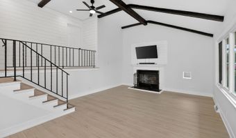 51 W Marilyn Ter, Addison, IL 60101