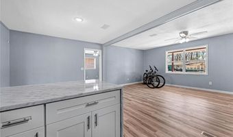 6 Ipswich Dr, Bella Vista, AR 72714