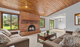 3022 W PARKRIDGE Ave, Appleton, WI 54914