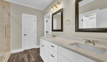 616 Whispering Pines Dr, Macon, GA 31211