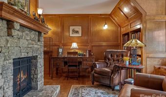 76 Edgelawn Rd, Asheville, NC 28804