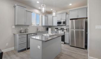2421 N 5th St, Elko, NV 89801