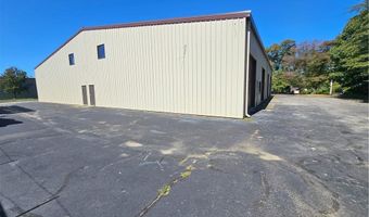 120 Broad Common Rd, Bristol, RI 02809