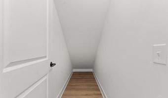 3725 Isabella Ave, Cincinnati, OH 45209