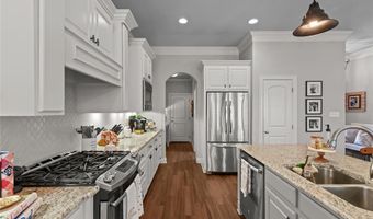 216 Roanoke Cir, Benton, LA 71006