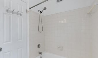 4825 27TH Rd S, Arlington, VA 22206