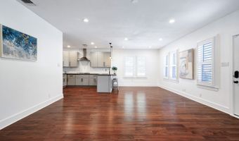 118 Routt St, Alamo Heights, TX 78209