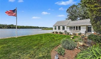 166 New Meadow Rd, Barrington, RI 02806
