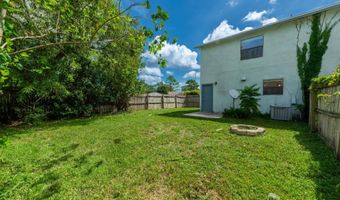 890 HIBISCUS St, Atlantic Beach, FL 32233