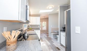 3 BAY VISTA Dr, Berlin, MD 21811