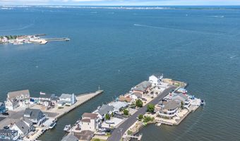281 Sandlewood Dr, Bayville, NJ 08721