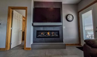 14 Iowa Street B4, Arnolds Park, IA 51331