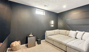 10455 Joyce Ct, Aurora, OH 44202