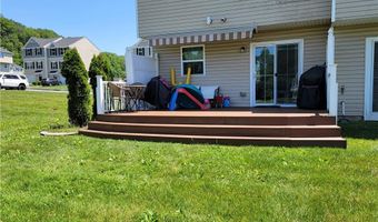 409 Lock Dr, Allen, PA 18067