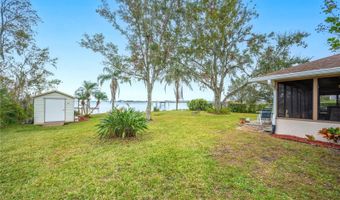 932 VAN Dr, Auburndale, FL 33823