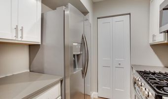 304 FORBES St A, Annapolis, MD 21401