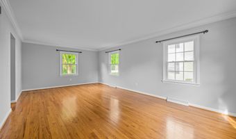 111 N FAIRFIELD Dr, Dover, DE 19901