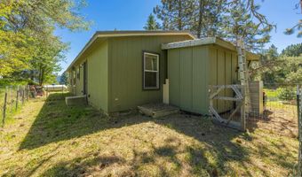 107 S Van Wyck Ave, Cascade, ID 83611
