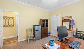 142 Pinners Cove Rd, Asheville, NC 28803