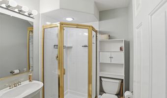 2111 Meander Dr, Anchorage, AK 99516