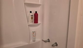 121 Harold Dr, Ashland, OH 44805