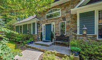 37 Gaston Mountain Rd, Asheville, NC 28806