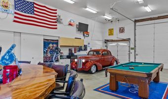 16890 CROWN TERRACE Rd, Brookings, OR 97415